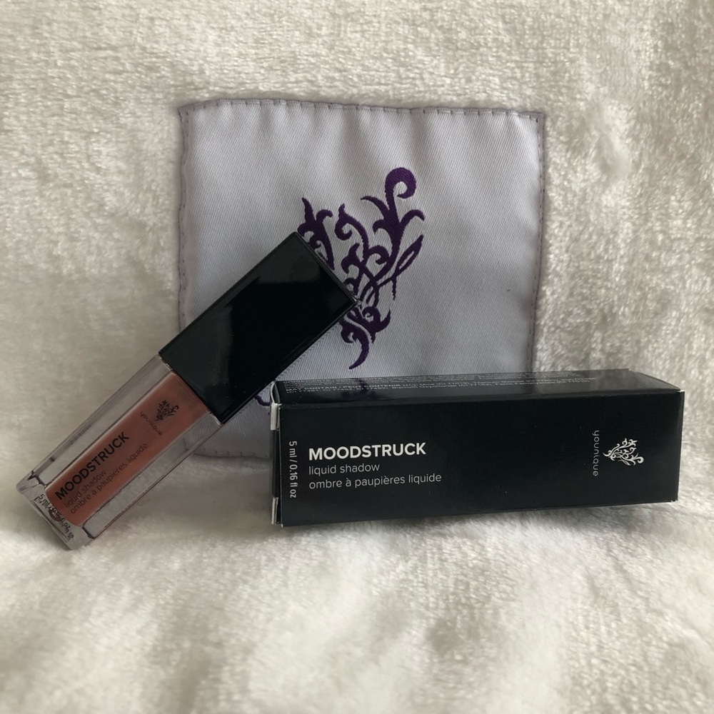 MOODSTRUCK liquid shadow